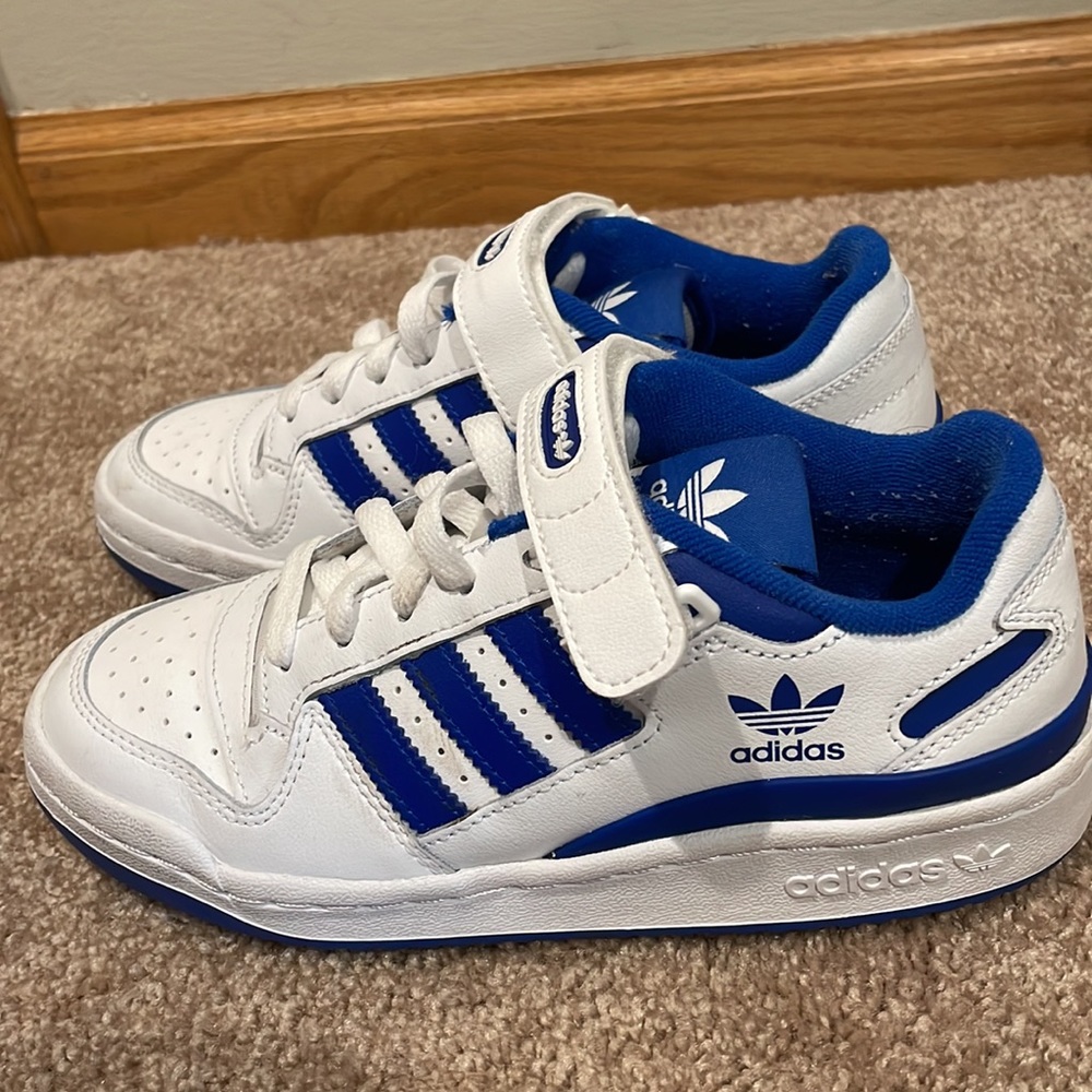 Adidas sneakers - Picture 2 of 7